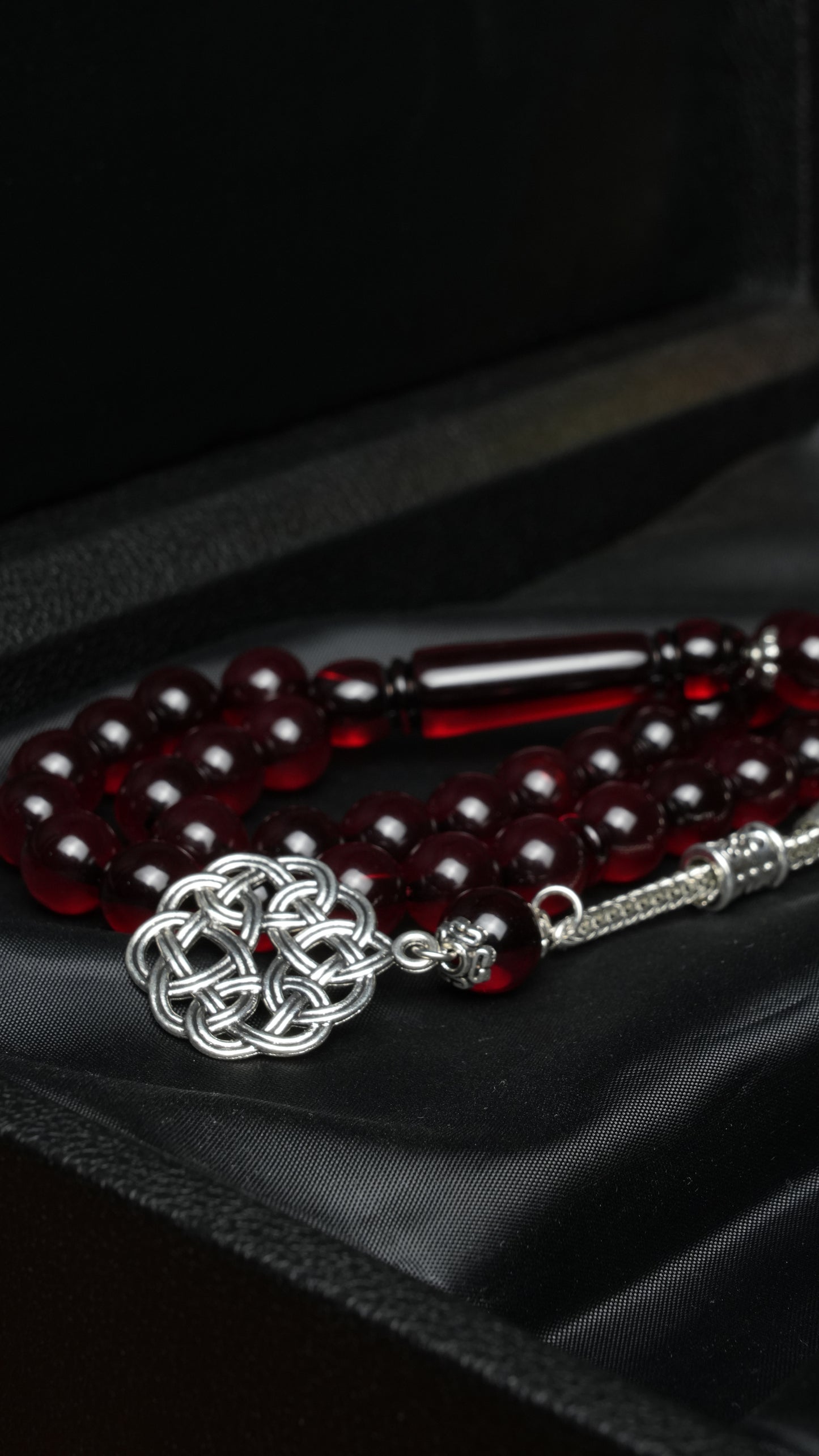 أبيض لؤلؤي - مسبحة