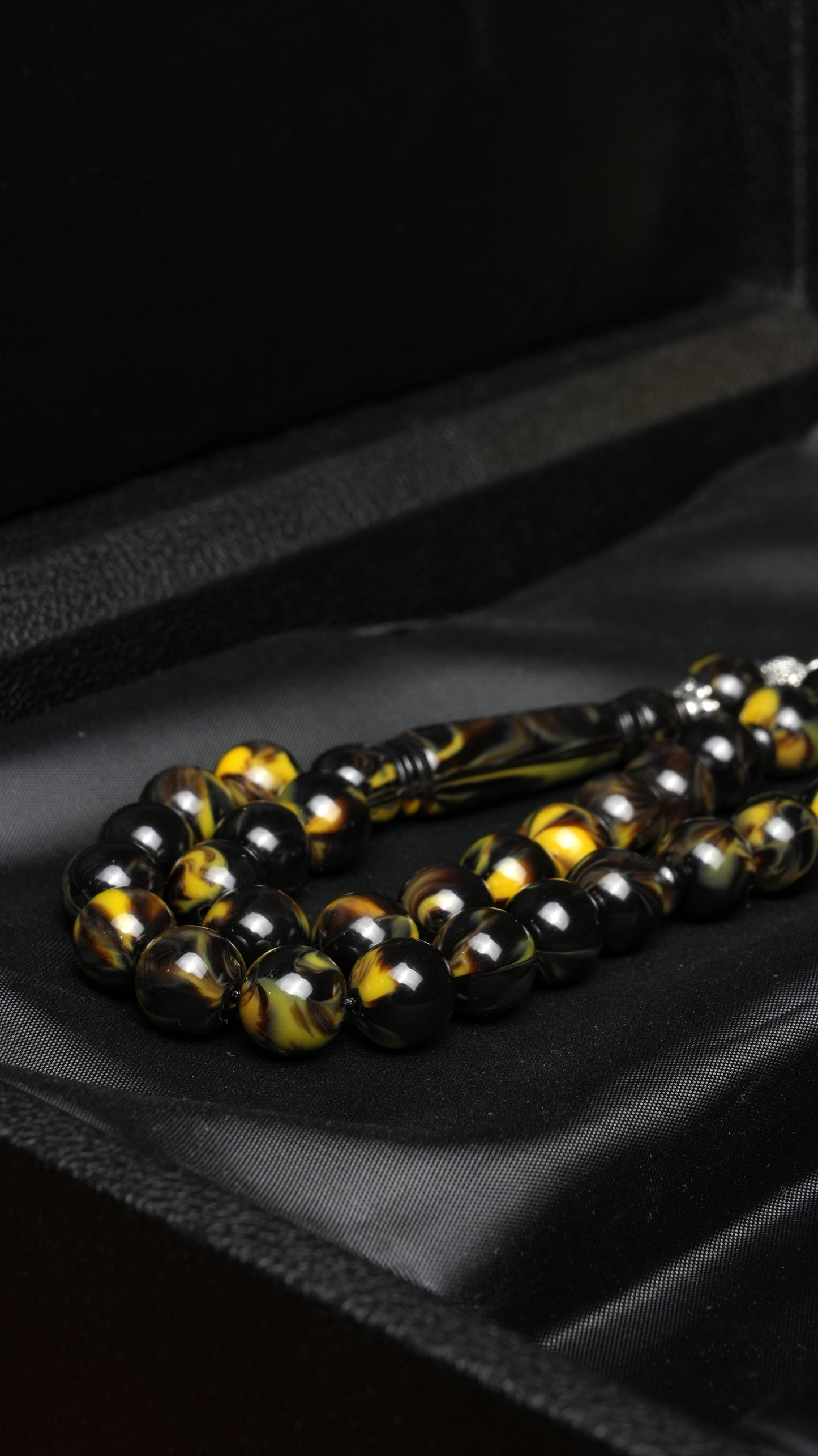 أبيض لؤلؤي - مسبحة