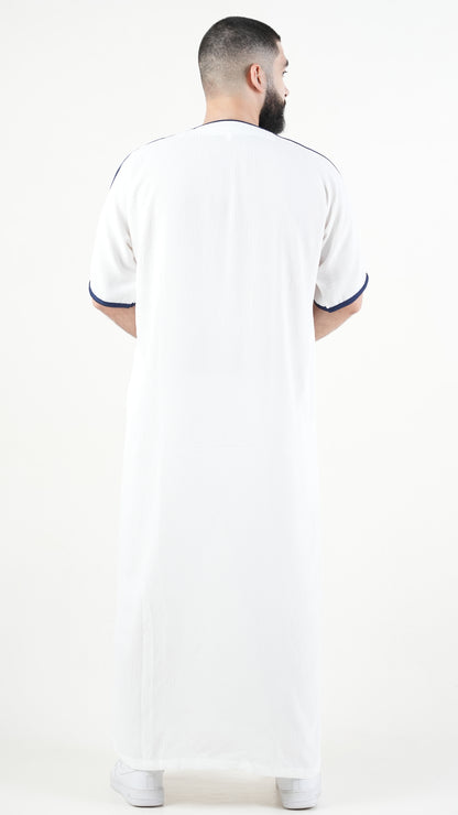 ثوب عود بني