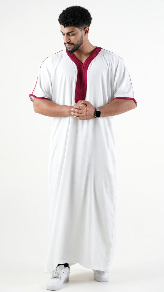 ثوب عود بني